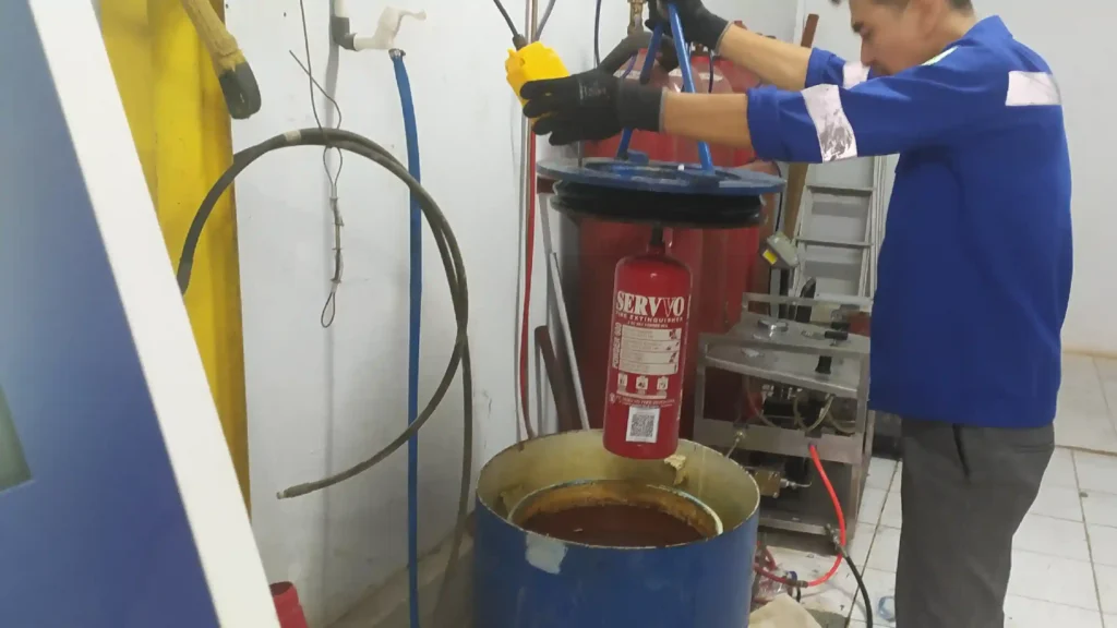 hydrotest apar menggunakan chamber metode water jacket burette dan nonburette