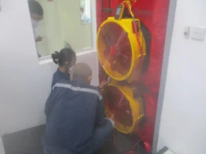 Pengujian Door Fan Test (Room Integrity Testing / Blower Door) di ruang Server PT Softex Indonesia yang berlokasi di Sidoarjo, Jawa Timur.