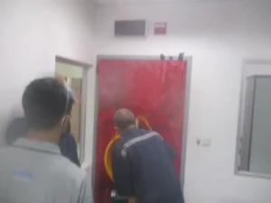 Pengujian Door Fan Test (Room Integrity Testing / Blower Door) di ruang Server PT Softex Indonesia yang berlokasi di Sidoarjo, Jawa Timur.