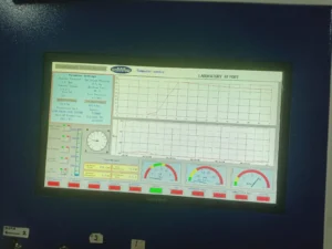 screenshoot proses laboratory report di layar komputer hydrotest tabung FM200 Holcim