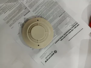 intelligent fsp-851 notifier smoke detector addressable