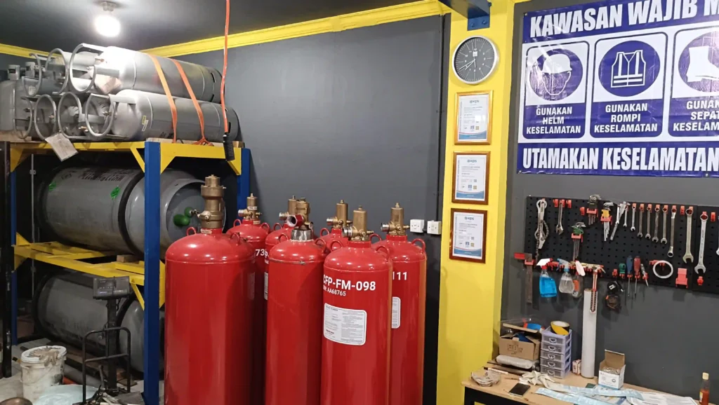 Fasilitas workshop refill FM200 HFC-227ea dan Novec FK5112 terlengkap se Indonesia untuk jasa pengisian ulang tabung clean agent gas fire suppression systems