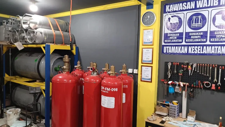 Fasilitas workshop refill FM200 HFC-227ea dan Novec FK5112 terlengkap se Indonesia untuk jasa pengisian ulang tabung clean agent gas fire suppression systems